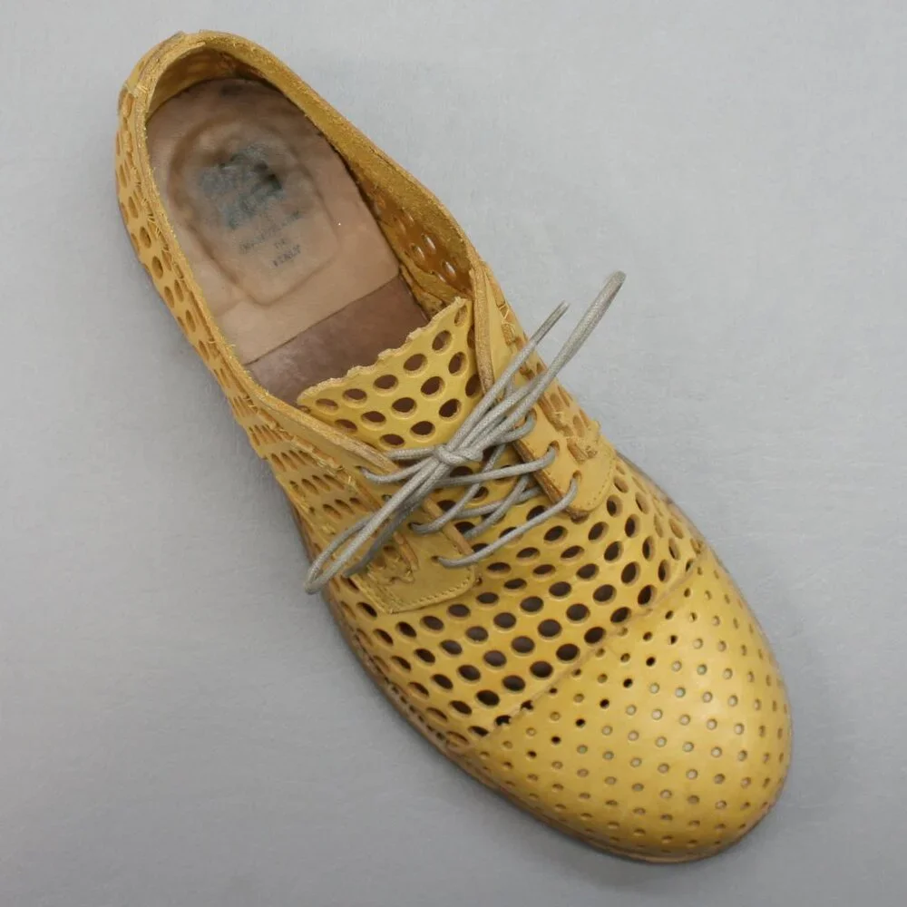 MOMA 38 Ladies 8 Luna Giallo Yellow Perforated Polka Dots Shoes Oxfords - Italy - Picture 7 of 12